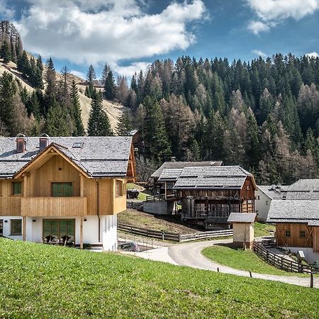 Mountain Chalet Pia La Valle Buitenkant foto
